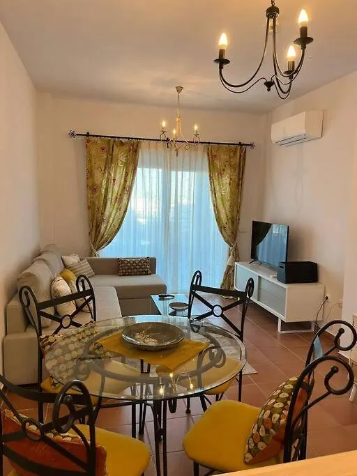 Apto. Residencial La Alcaidesa Daire İspanya